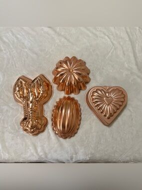 Vintage Copper-Tone Decorative Baking Mold Set - Copper